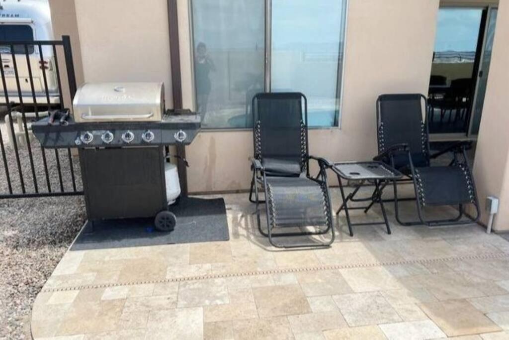 Havasu Retreat! Pool, Spa, Gym & View Lake Havasu City Exterior foto